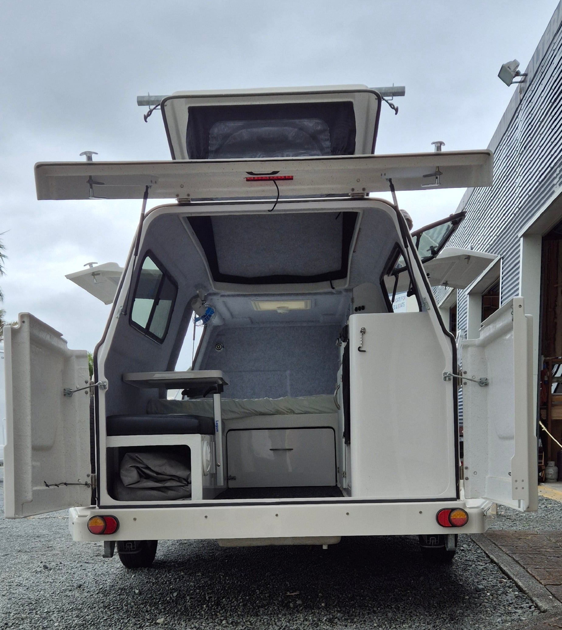 2013 Work and Play 430 Stopover