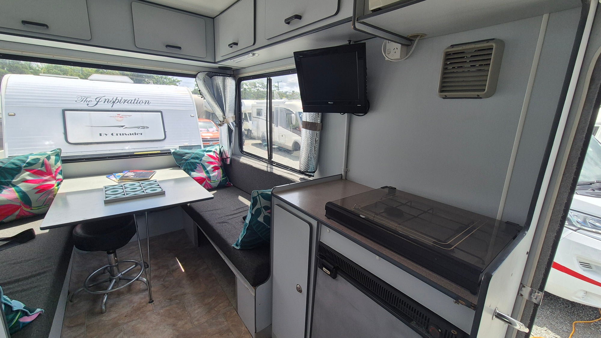 1996 Isuzu N Series 100P