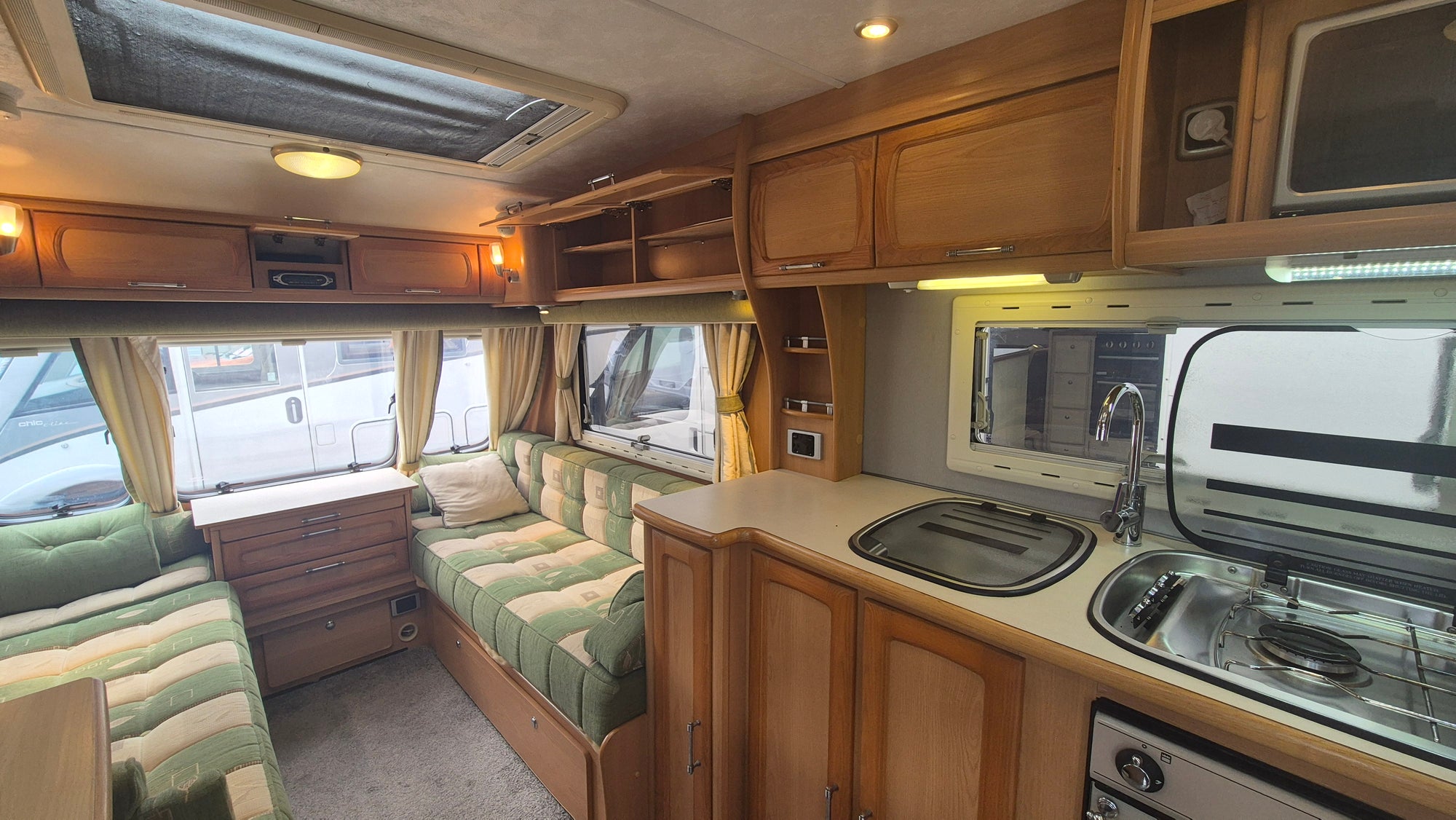 2006 Compass Magnum Classic