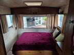 1975 Oxford Caravan