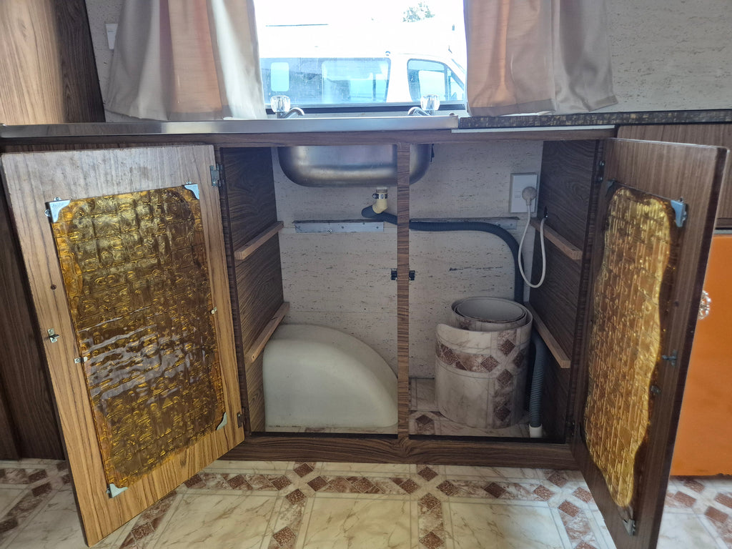 1975 Oxford Caravan