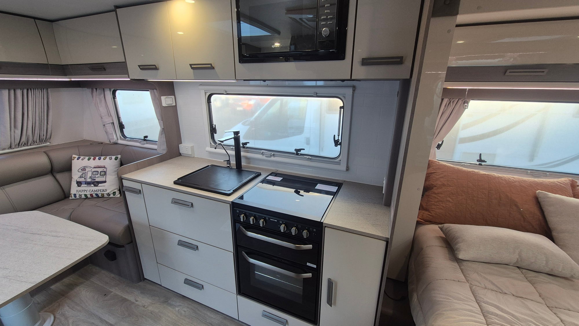 2023 Jayco Silverline