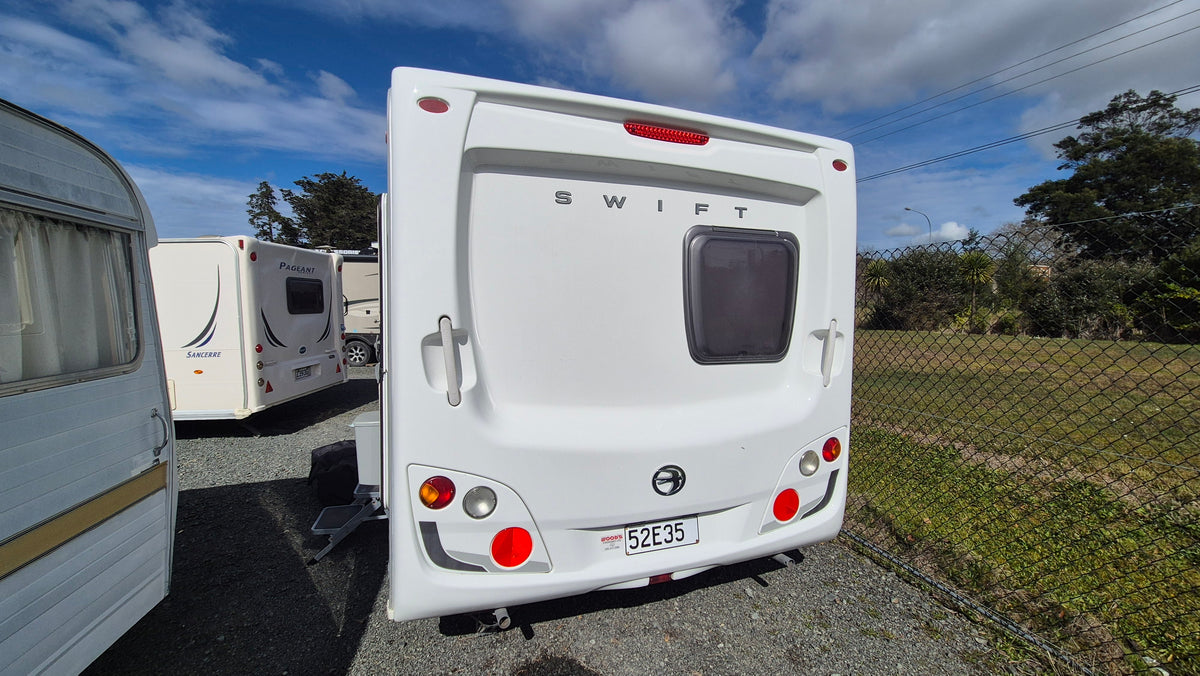 2010 Swift Safari 230