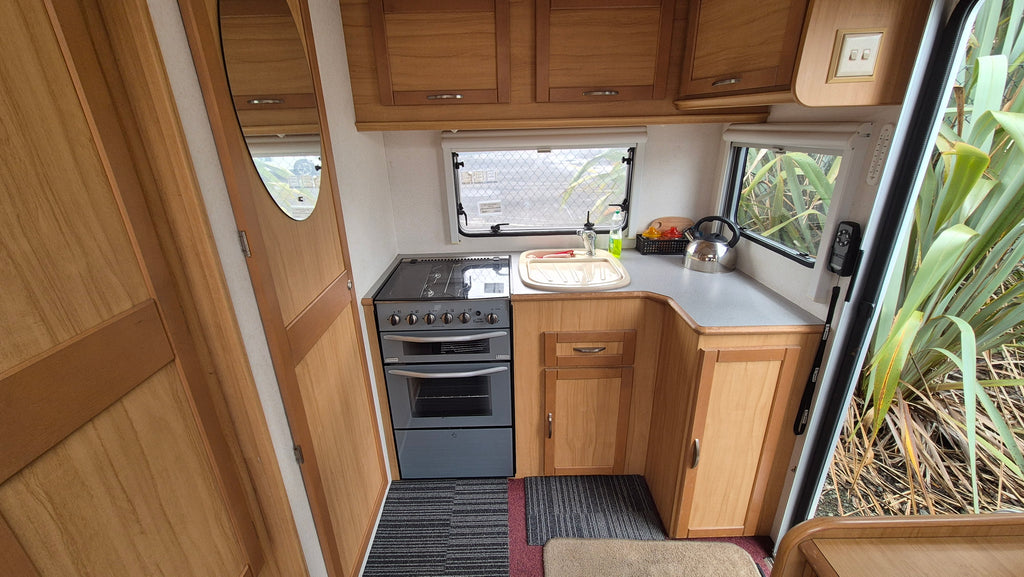 Project Caravan 2004 Avondale Argente