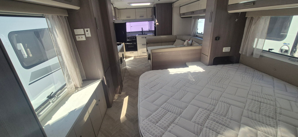 2022 Jayco Silverline 24.75-4.SL MY21