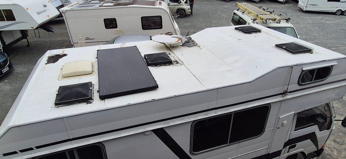 1992 Mitsubishi Canter Munro