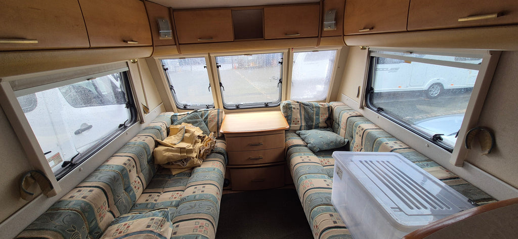 2004 Bailey Monarch