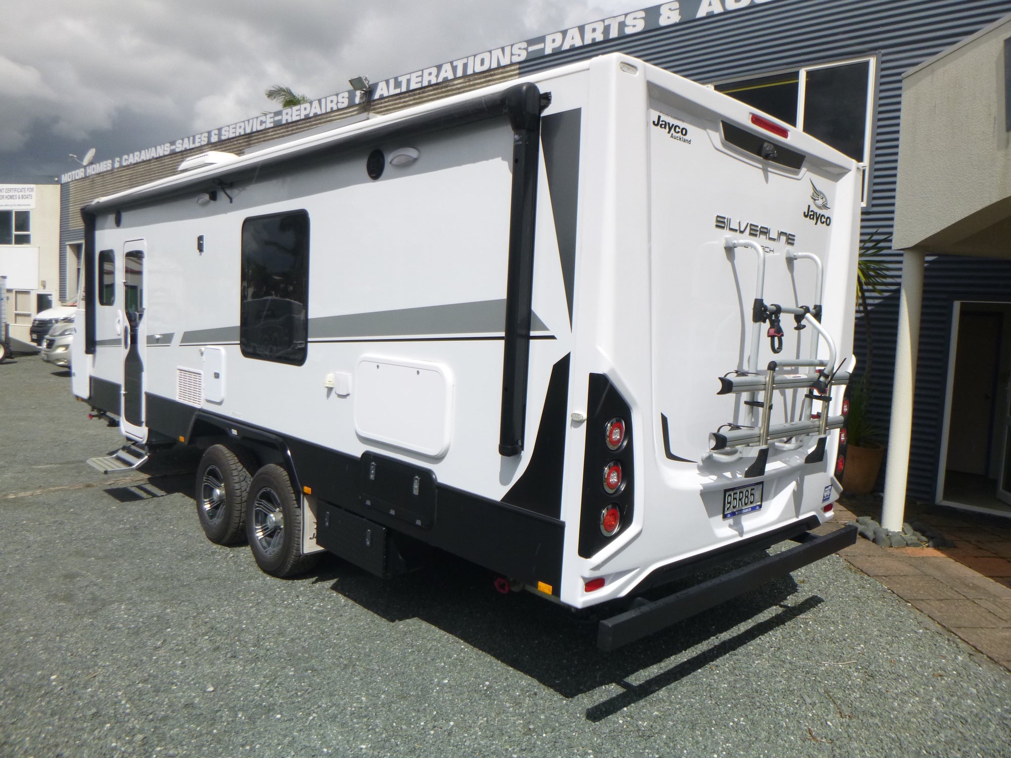 2021 Jayco Silverline Outback