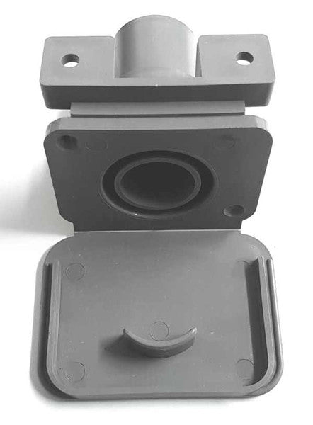 28mm Outlet Hose Socket